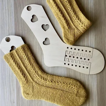 2PCs/Set Естествен дървен чорап блокер Регулируема DIY модел съвет Плетене на чорапи Блокери на формуляри Инструменти за плетене за начинаещи занаяти