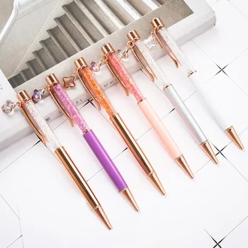 Цветна кристална химикалка мода Женски специален химикалка Quicksand Twist Pen